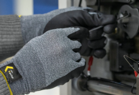 安全防護、成就速度——杜邦PPE在汽車制造業的應用